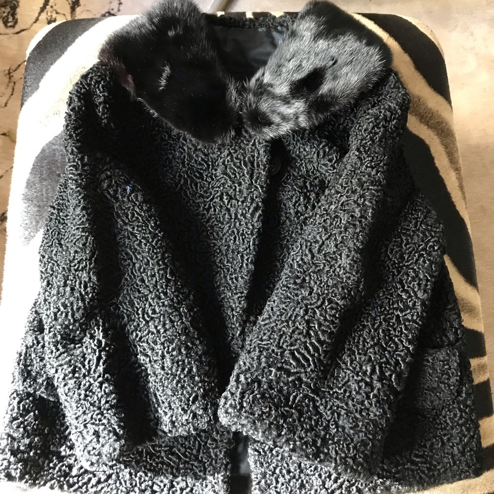 Vintage mink fur collar crop coat black